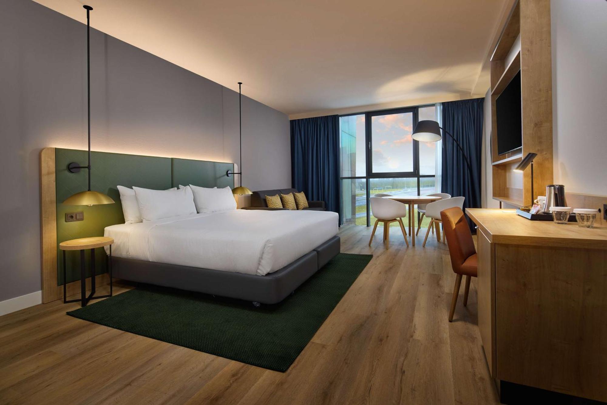 Hilton Garden