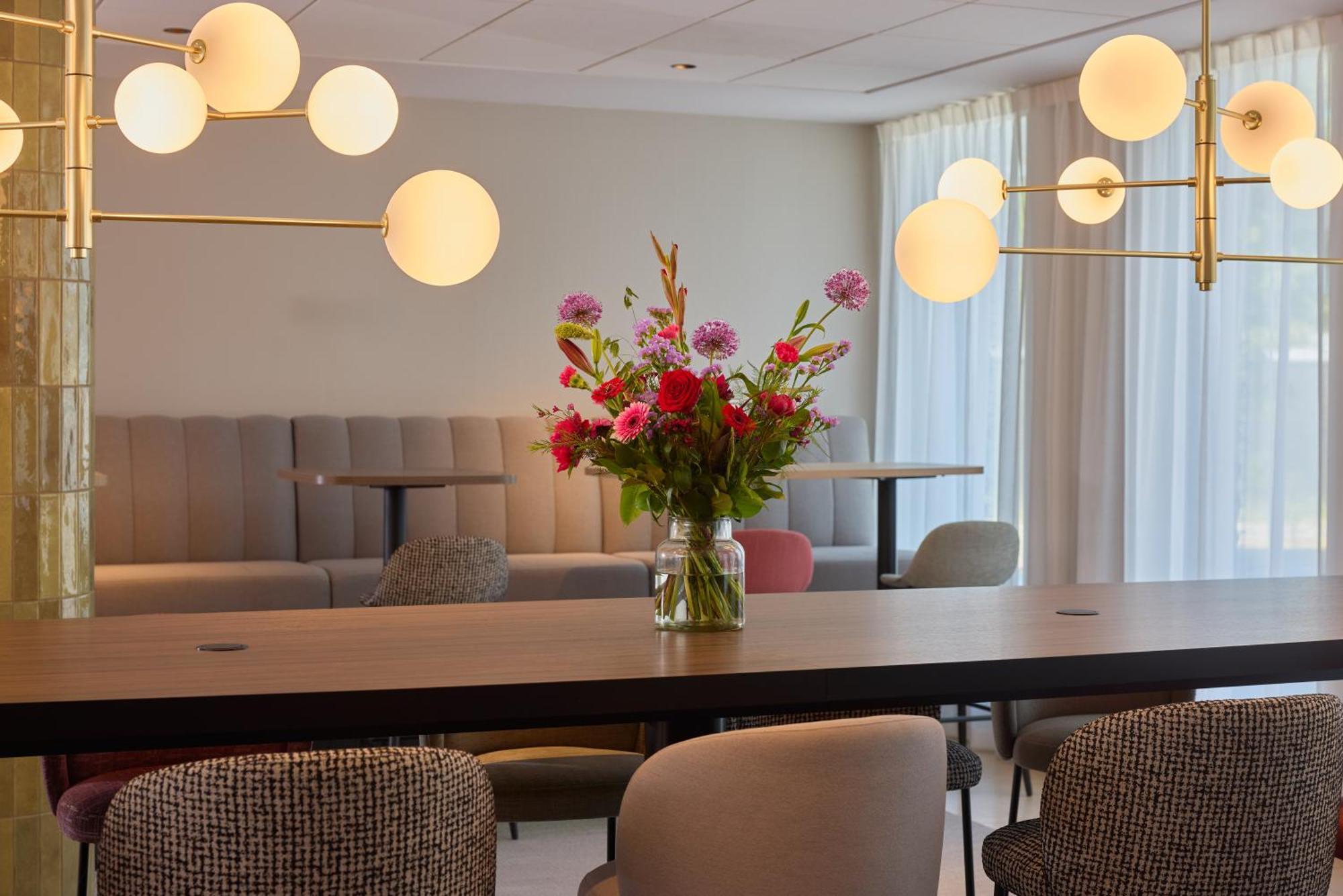 Hilton Garden 4*